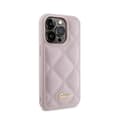 Pikkukuva 4 / 8: Guess tikattu metallilogo - iPhone 15 Pro -kotelo (vaaleanpunainen)