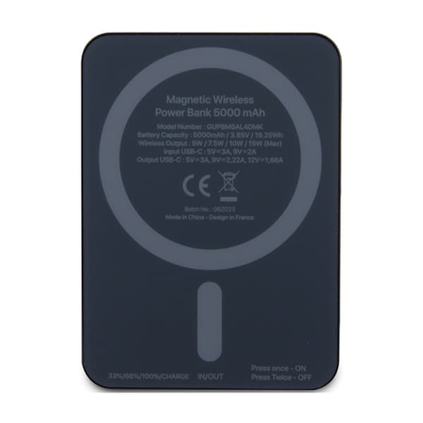 Guess Metal Script Logo MagSafe - Induktion Power Bank 5000 mAh 15W MagSafe (sort)