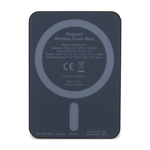 Ferrari Metal Logo MagSafe - Induktiovirtalähde 5000 mAh 15W MagSafe (musta)
