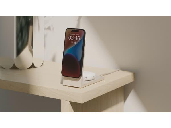 Native Union Rise 2-i-1 Qi2 trådløs lader - 15W Qi2 trådløs lader for to enheter som er kompatible med MagSafe (sandstein)