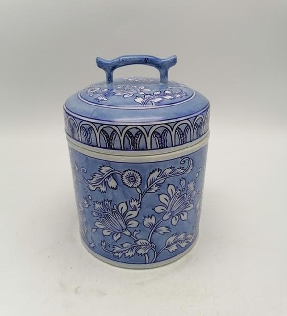 Beautiful porcelain jar with lid and hand-painted pattern