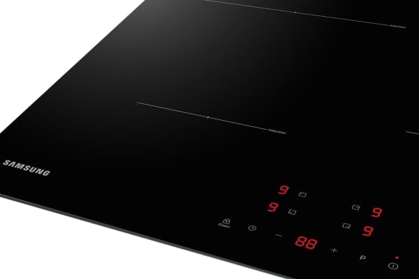 Samsung NZ64T3706A1 - Induksjonskomfyrtopp - 4 plater - Nisje - bredde: 56 cm - dybde: 49 cm - svart
