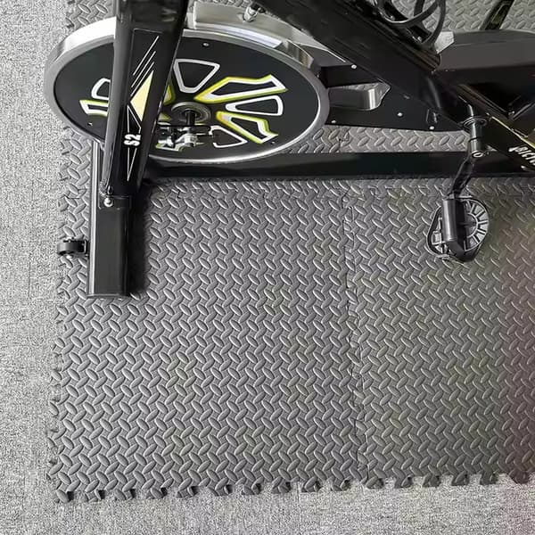 Pusselmatta Fitness - Golvmatta - 4-delad - 120 x 120 cm - Svart