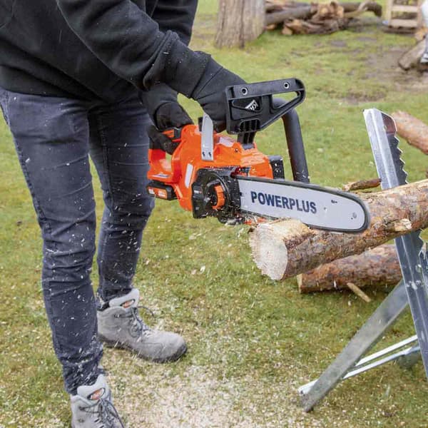 Powerplus Elektrisk Motorsav Powdpg7570 20v 300 Mm Søvfarvet