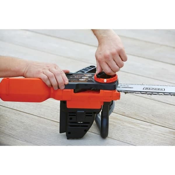 BLACK+DECKER Motorsåg 30 cm 36V 2 Ah GKC3630L20-QW - Verktygsfri kedjespännare