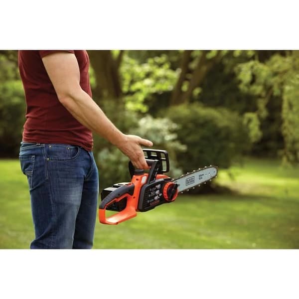 BLACK+DECKER Motorsåg 30 cm 36V 2 Ah GKC3630L20-QW - Verktygsfri kedjespännare