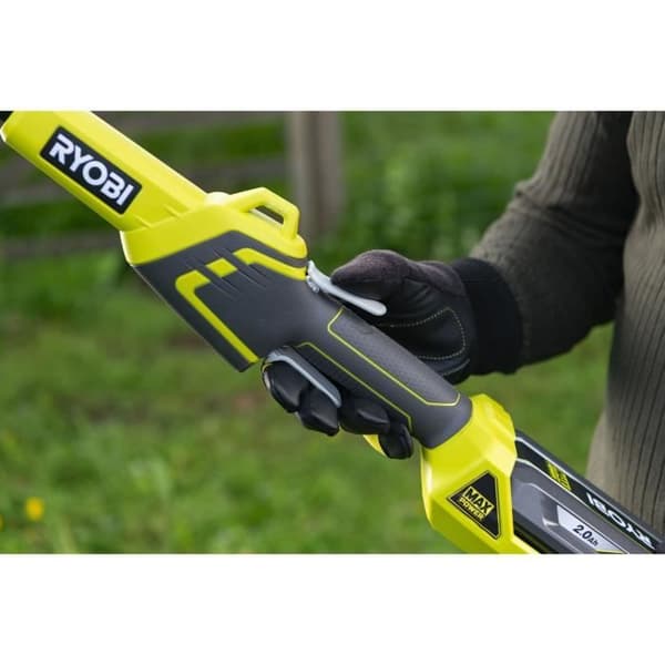 RYOBI - 36V MAXPOWER stavbeskärare - 25 cm guide - teleskoprör (2,4 - 2,9 m) - utan batteri eller laddare - RY36PP25A-0