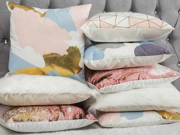 Set med 2 dekorativa kuddar Rosa Blå Guld 45 x 45 cm Abstrakt mönster Färgstänktryck Dekor Hemtillbehör