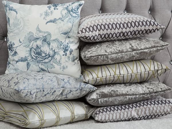 Set med 2 prydnadskuddar Grå Sammet 45 x 45 cm Enkel design Dubbelsidig Glam Modern