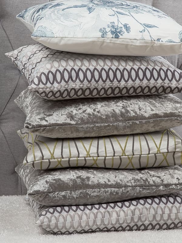 Set med 2 prydnadskuddar Grå Sammet 45 x 45 cm Enkel design Dubbelsidig Glam Modern