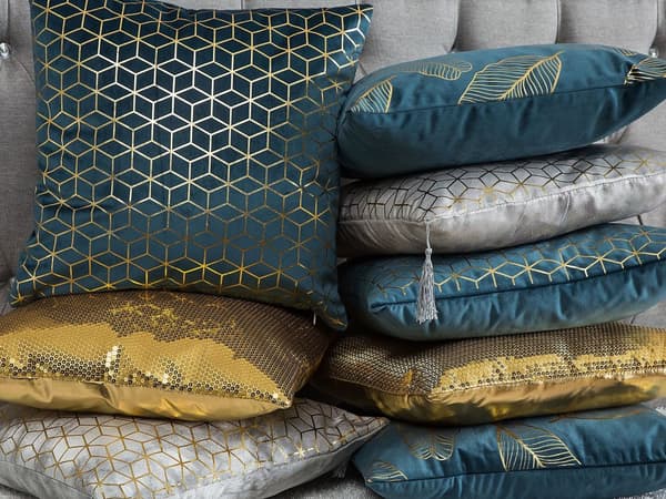 Set med 2 prydnadskuddar Silver Jacquardtyg 45 x 45 cm Kubmönster Med tofsar Geometriskt tryck