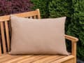Miniatyrbild 2 av 7: Set av 2 Prydnadskuddar Utomhus Polyester Sandbeige 50 x 70 cm Dragkedja Modern Design