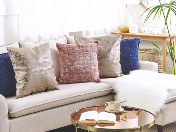 Set med 2 prydnadskuddar Roséguld Bomull 50 x 50 cm Geometriskt mönster Folietryck Glamour Dekor Tillbehör