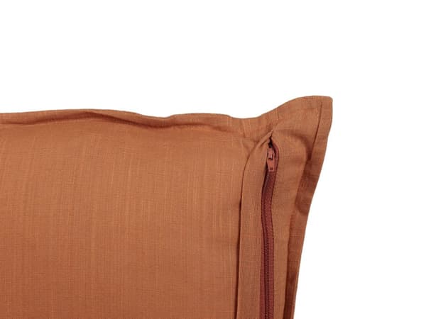 Set med 2 Dekorativa Kuddar Orange Linne 45 x 45 cm Helfärgade Fransar Hemdekoration