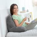 Pikkukuva 11 / 11: InnovaGoods Reading Pillow with Armrests Huggilow