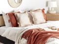 Miniatyrbilde 2 av 7: 2 Puter Beige og Hvit Polyester Cover 45 x 45 cm Boho Print Dekorative Pynteputer Stue Dekorasjon