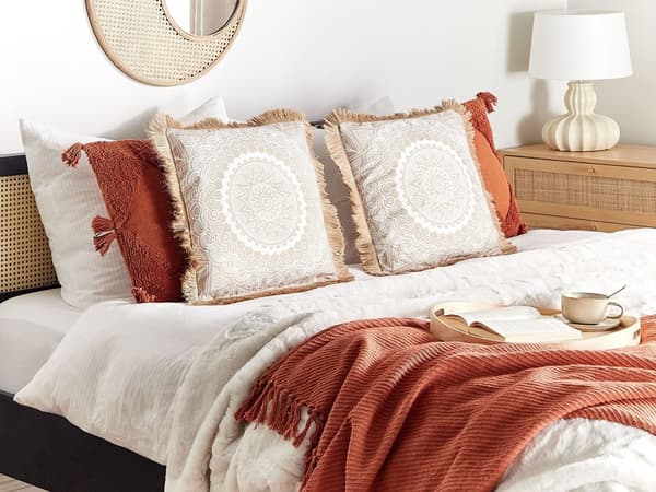 2 Prydnadskuddar Beige Polyester Fodral 45 x 45 cm Bohemiskt Tryck Dekorativa Tofsar Vardagsrum Tillbehör