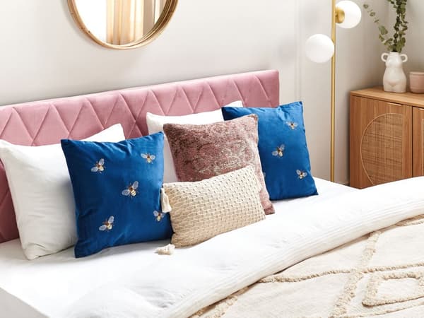 Set med 2 Prydnadskuddar Blå Bi Motiv 45 x 45 cm Sammet Polyester Modern Glamour Dekor Tillbehör