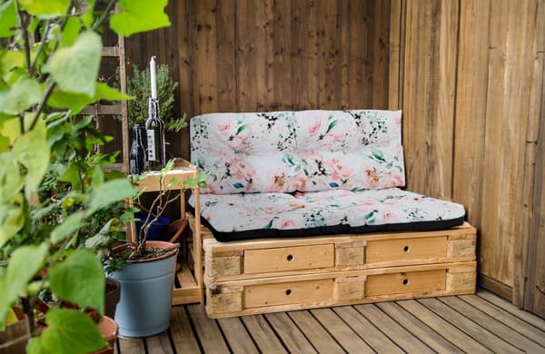Pallkudde utomhustvättbar 40 x 120 cm - pallsittdyna Europall sittdyna klädsel blommor vit