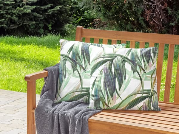 Set med 2 Trädgårdskuddar Grön och Vit Polyester Bladmönster 45 x 45 cm Modern Utomhusdekoration Vattenavvisande