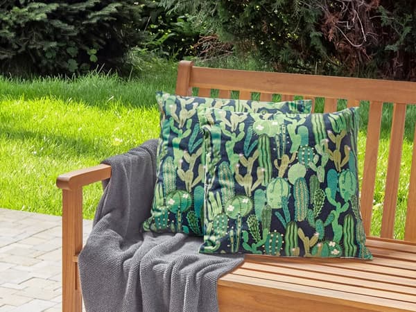 Set om 2 Trädgårdskuddar Grön Polyester Kaktusmönster 45 x 45 cm Kvadratisk Modern Utomhus Uteplats Vattenavvisande