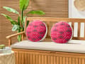 Miniatyrbilde 4 av 7: Sett med 2 hageputer i rosa polyester med geometrisk mønster ⌀ 40 cm runde, moderne, vanntette uteputer for uteplassen