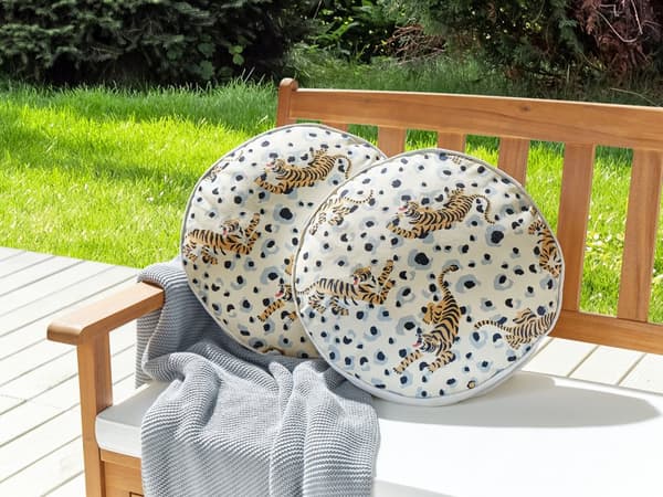 Set med 2 trädgårdskuddar Flerfärgad polyester ⌀ 40 cm rund tigermönstrad kudde Modern design Kudde