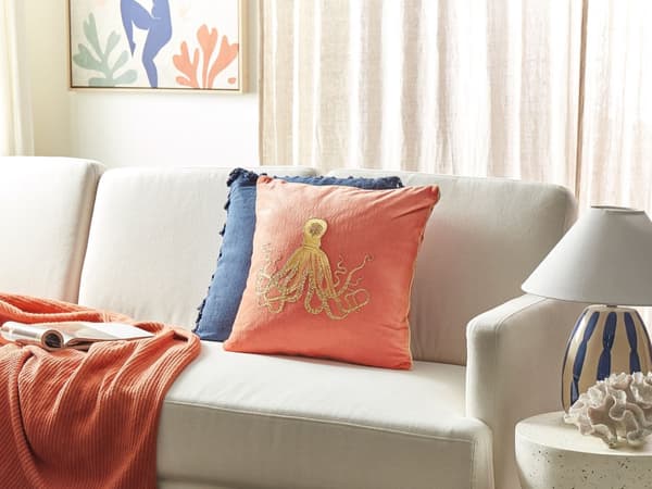Prydnadskudde Röd Sammet 45 x 45 cm Marin Bläckfisk Motiv Fyrkantig Polyester Fyllning Heminredning