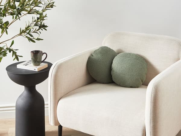 Prydnadskuddar set om 2 Grön Teddytyg ⌀ 30 cm Kuddar Dekorativa Kuddar Mjuk Fyllning Tillbehör Vardagsrum Sovrum