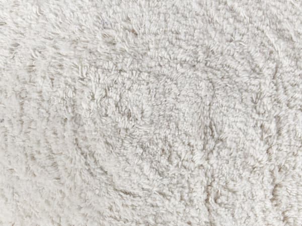 Set med 2 Prydnadskuddar Off-White Bomull ⌀ 40 cm med Mörkgrå Tofsar Rund Form Vardagsrum Sovrum