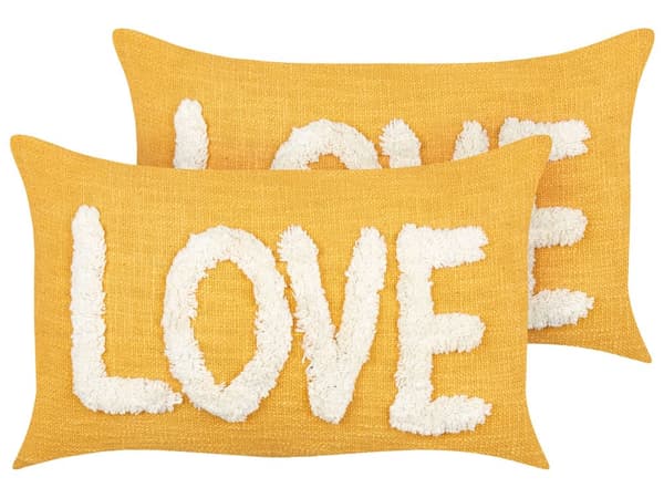 Set med 2 Dekorativa Prydnadskuddar Gul Bomull 30 x 50 cm med Vit Text Vardagsrum Sovrum