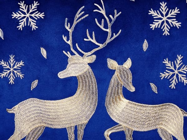 Sett med 2 Puter i Blått Fløyelsstoff Julemotiv Hjort Mønster 45 x 45 cm Dekorasjonstilbehør