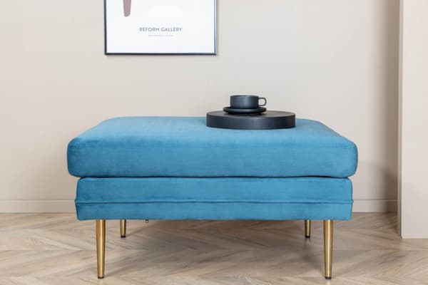 Boom puff, fotpall velour blå, mässing.