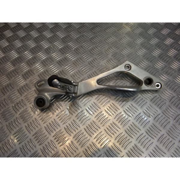 plåtstöd höger bak fotblock motorcykel yamaha 850 tdm 4tx- USED