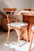 Miniatyrbild 9 av 11: TIKA TEAK STOL