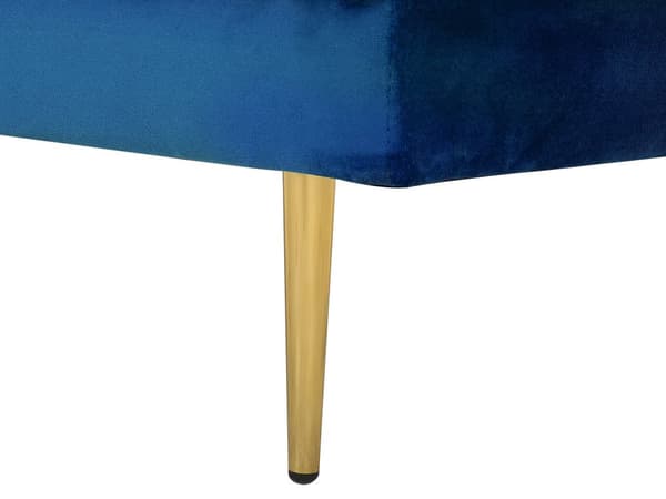 Sofa Chaiselong Blå Velour Guld Metalben Blød Lille Hjørnesofa Daybed med Ryg Højrevendt Tilbehør Pude Stue Inspiration Glamour Eklektisk
