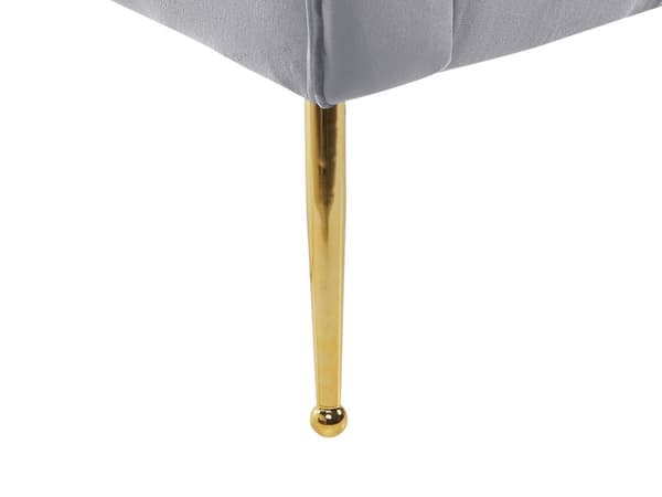 Chaiselong Lysegrå Velour Guld Metalben Quiltet Tuftet Polstring Vendbar Daybed Sofa Stue Inspiration Retro Moderne Tilbehør Glamour