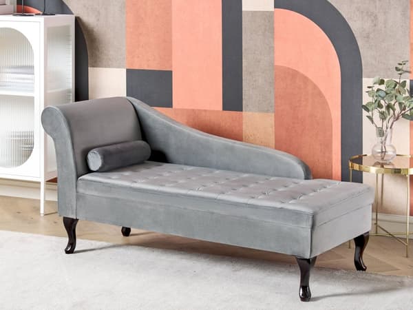 Vänster schäslong Ljusgrå sammetsklädsel Svarta ben Förvaringsfack Puffad sittdyna Bolsterkudde Glam Retro Design