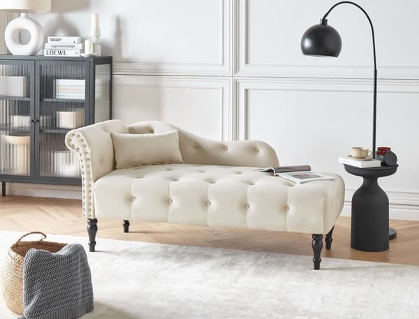 Schäslong Ljusbeige Sammet Knapptuftad Klädsel Vänster Med Dekorativ Kudde Retro Traditionell Stil Vardagsrum