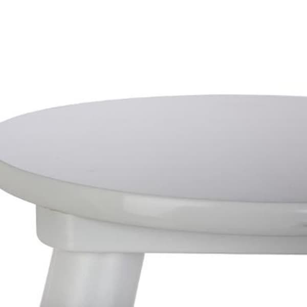 2-pack vita barnstölar i trä - Mått: L24x B26,5 x H24 cm