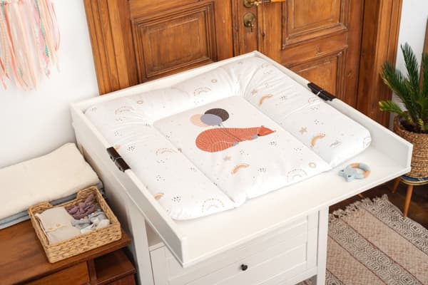 Ceba Baby® pehmeä hoitoalusta 50x70 cm - Vauvan hoitoalusta - Ystävät