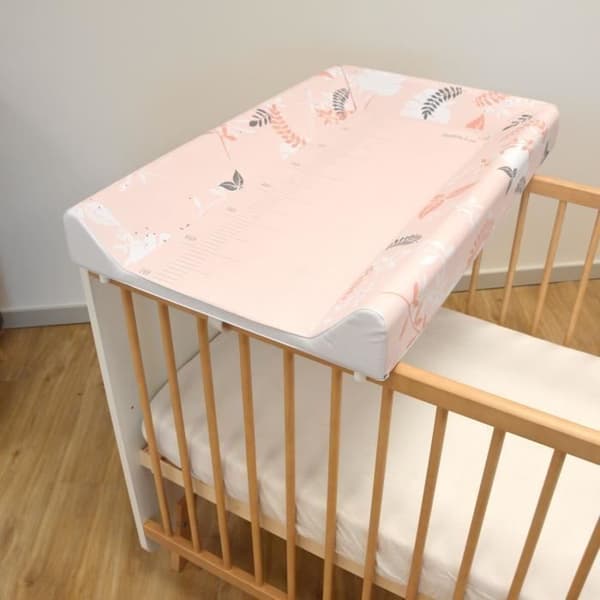 Skötbord med integrerad madrass - Peach - 50 x 80 x 10 cm