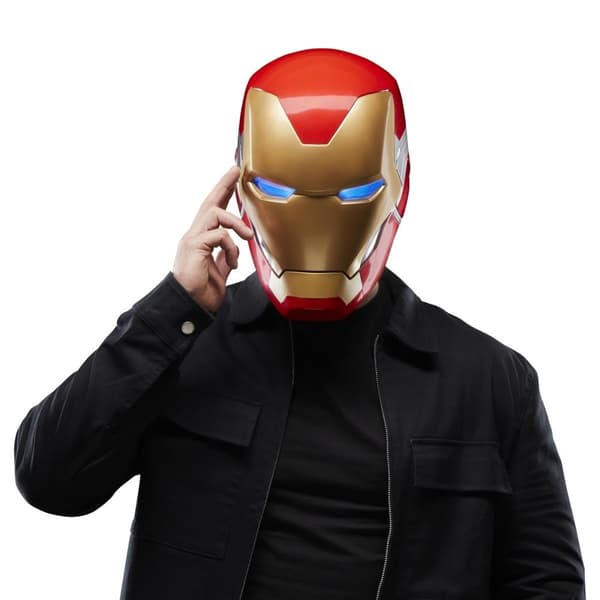 Marvel Legends Series Iron Man Electronic Helmet