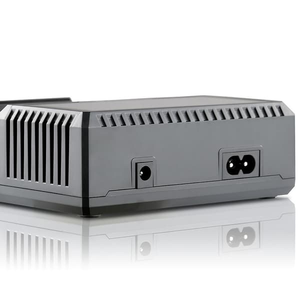 Laddare för cylindriska Li-ion och Ni-MH batterier everActive UC-4200