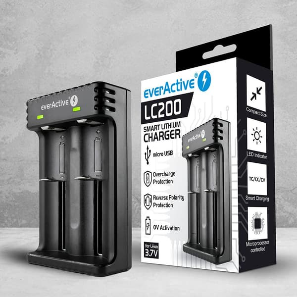 Laddare för cylindriska li-ion batterier everActive LC-200