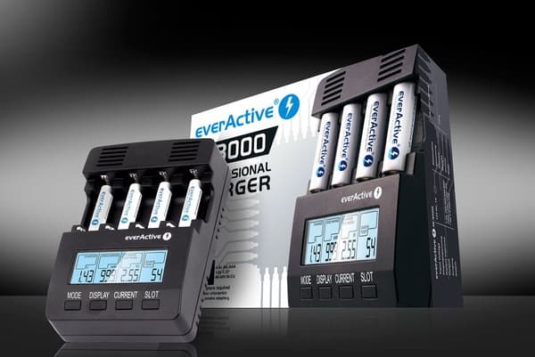 Laturi everActive NC-3000
