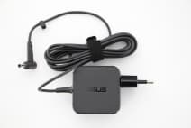 Asus AC-adapter 45 W, 19 V strømförsörjning för bärbara datorer (0A001-00692500) Sort