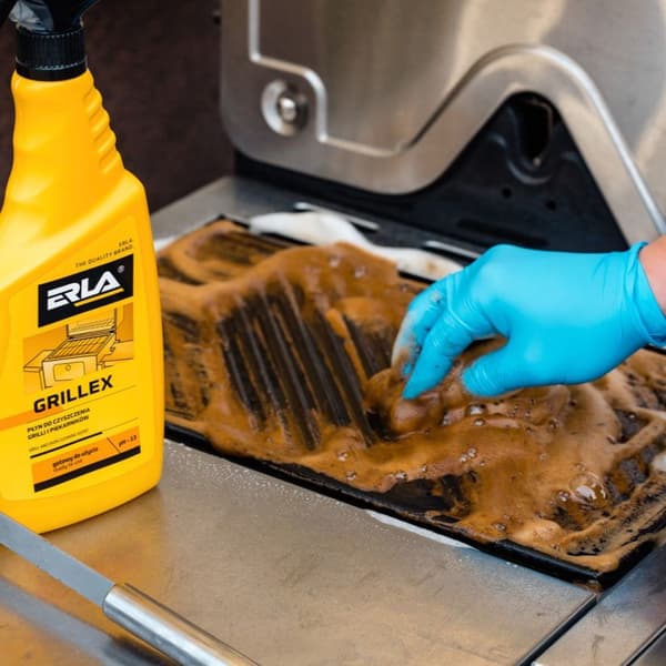 Grillin ja takan puhdistusaine 750ml