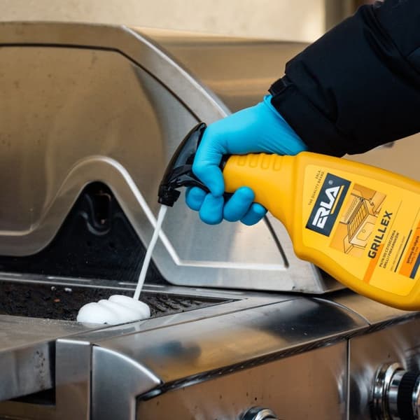Grillin ja takan puhdistusaine 750ml
