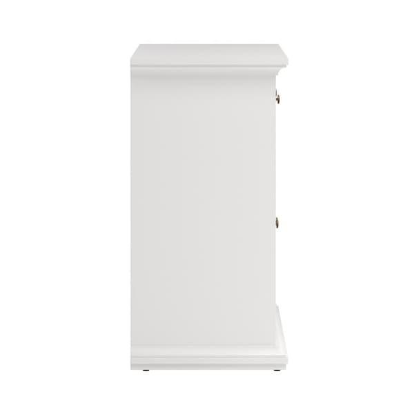 Venedig skjenk 3 dører og 3 skuffer, bredde 143 cm, høyde 91 cm hvit.